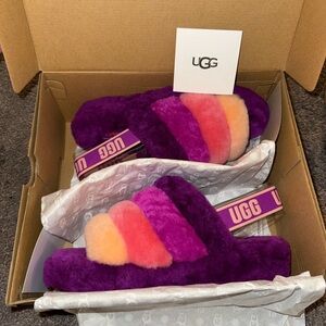 Ombre Sweet Plum colorway woman's UGGs fluff yeah slides size 11